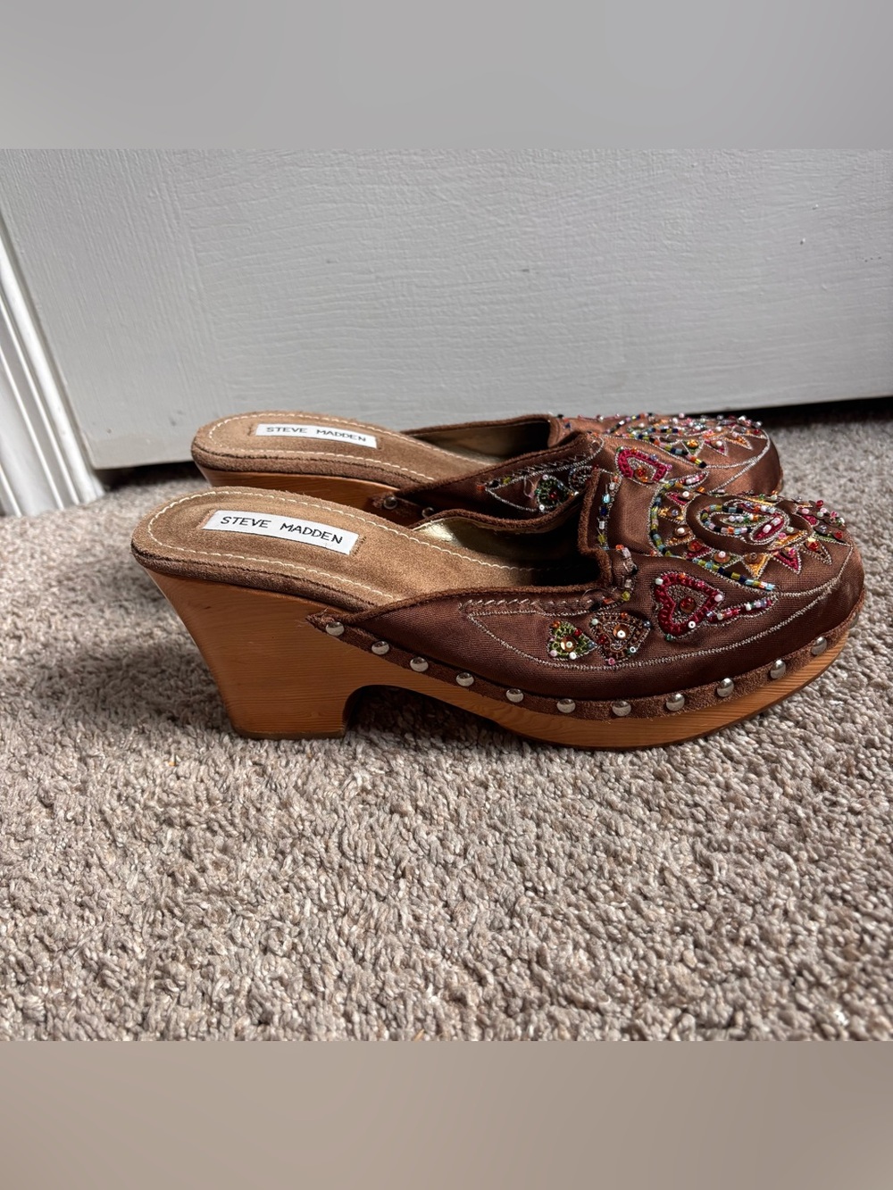 Y2K Vintage Steve Madden Satin Beaded Platform Clogs Size 10